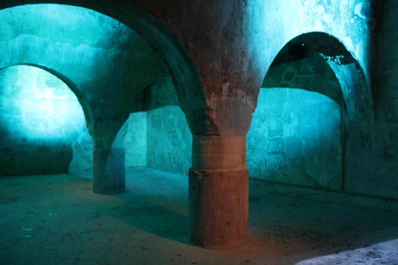 Hospedium Dlj Hostal Tematico Desde La Juderia Arjona エクステリア 写真