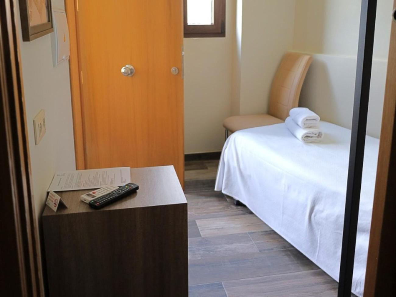 Hospedium Dlj Hostal Tematico Desde La Juderia Arjona エクステリア 写真