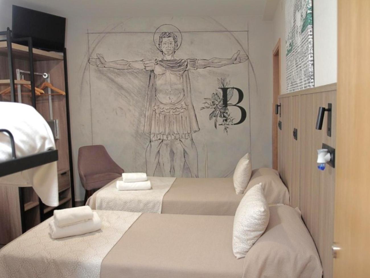 Hospedium Dlj Hostal Tematico Desde La Juderia Arjona エクステリア 写真