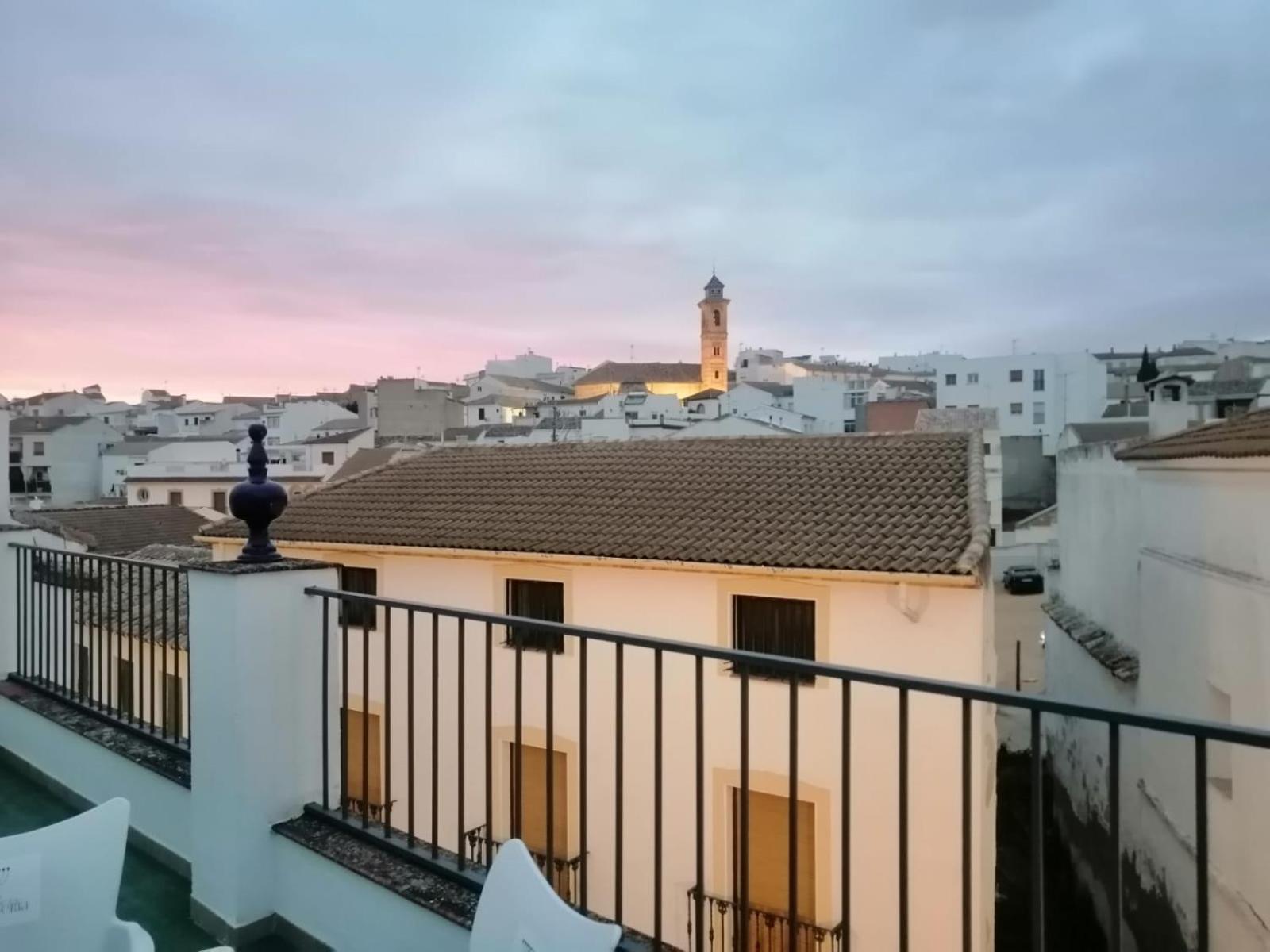 Hospedium Dlj Hostal Tematico Desde La Juderia Arjona エクステリア 写真